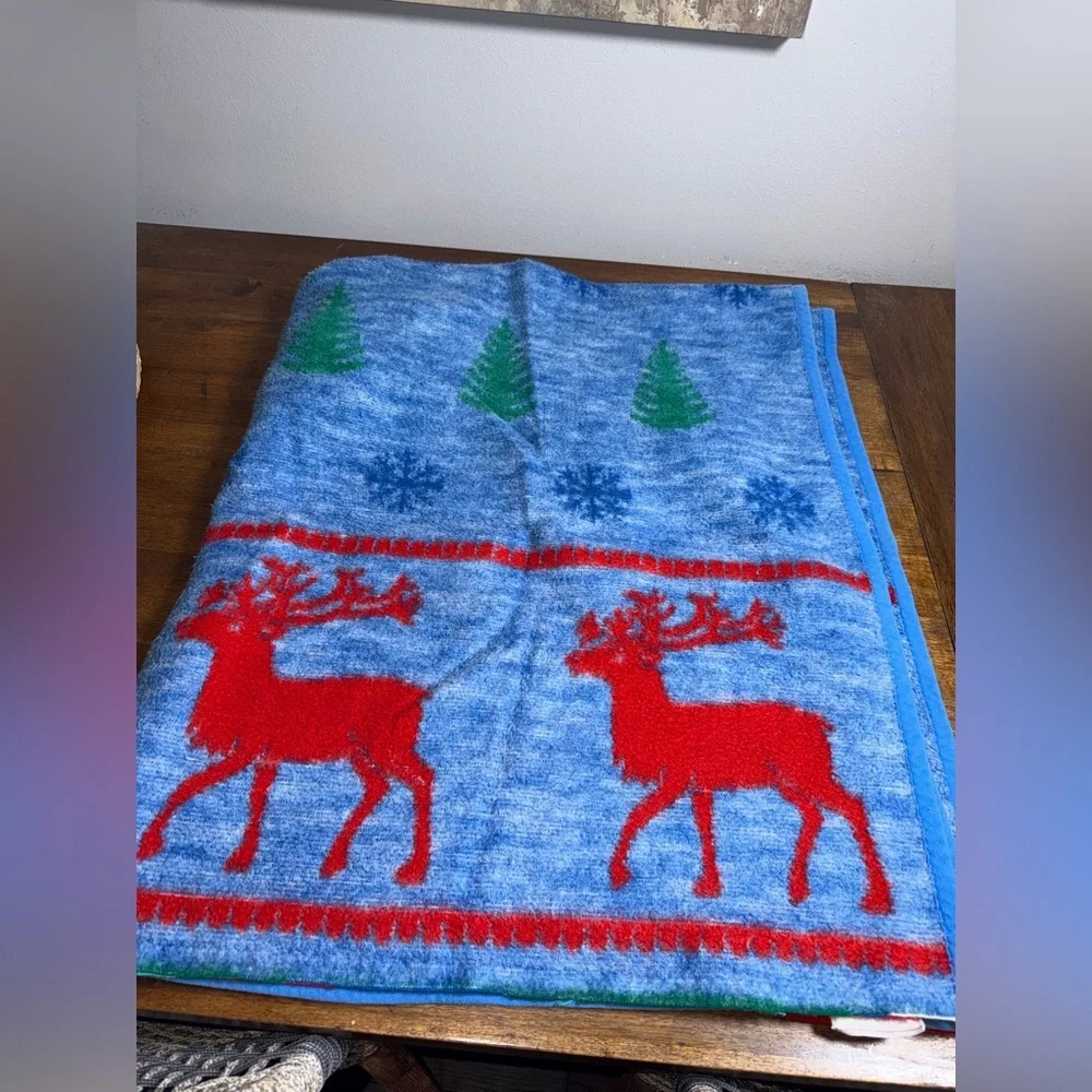 Vtg Biederlack Christmas Throw Tree Reindeer Reversible Blanket 58x68